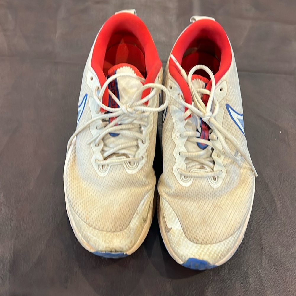 nike boys air zoom shoe size 5.5y